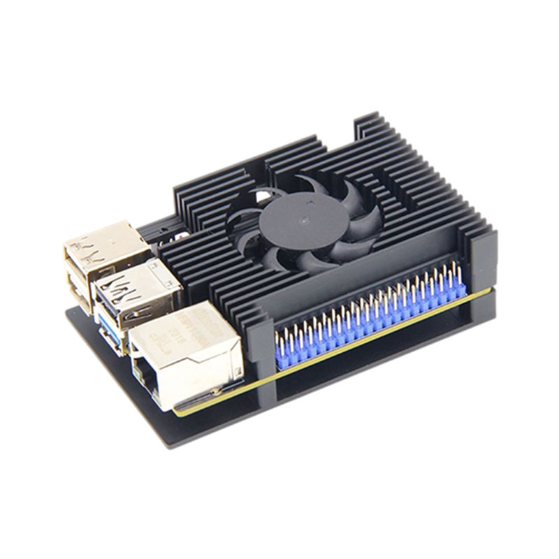 組み込みコンピュータとは何ですか、また通常の PC とどう違うのですか